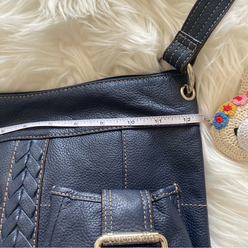 TIGNANELLO 100% LEATHER TRAVEL/EVERY DAY ADJUSTABLE CROSSBODY/SHOULDER B… - Picture 4 of 17
